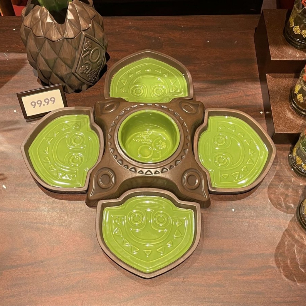 Polynesian Serving Set - Picture 4 of 4